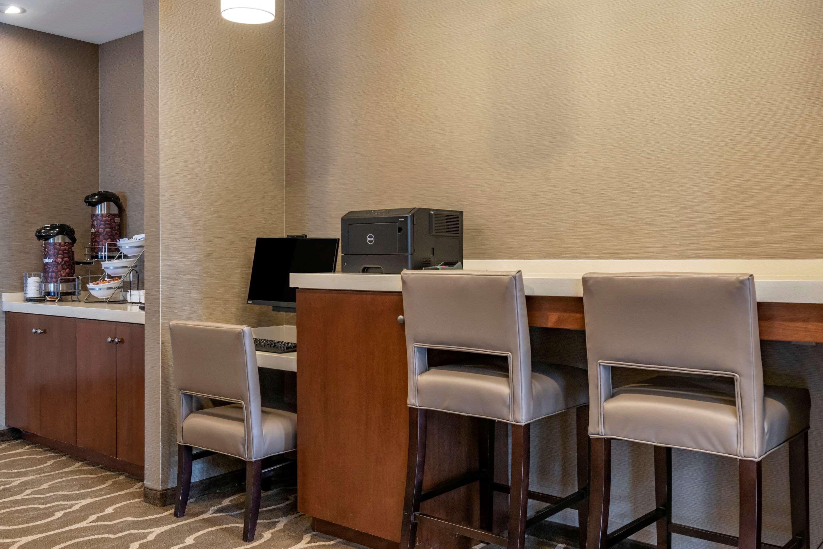 Comfort Suites Manheim - Lancaster Экстерьер фото